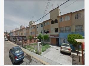 Departamento en venta en Rey Nezahualcóyotl, Nezahualcóyotl, México
