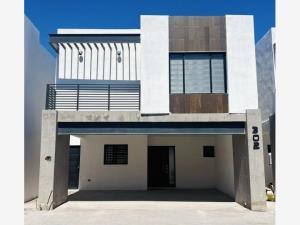 Casa en venta en Los Viñedos, Torreón, Coahuila de Zaragoza Casa en venta en Los Viñedos, Torreón, Coahuila de Zaragoza