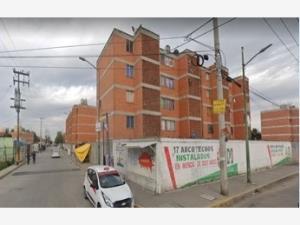Departamento en remate en Hogares de Castera, Tultitlán, México