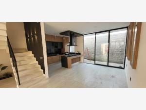 Casa en venta en Ejidal Tres Puentes, Morelia, Michoacán de Ocampo