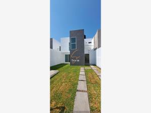 Casa en venta en Benito Juarez, Cuautla, Morelos Casa en venta en Benito Juarez, Cuautla, Morelos