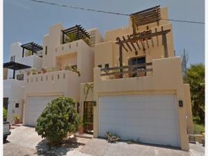 Casa en remate en El Encanto, Mazatlán, Sinaloa