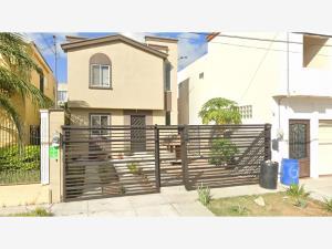 Casa en venta en Las Fuentes Sección Lomas, Reynosa, Tamaulipas