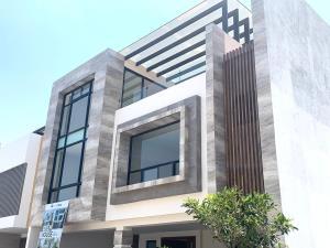 Casa en venta en Lomas de Angelópolis Privanza, San Andrés Cholula, Puebla