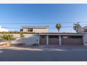 Casa en venta en Residencial Campestre la Rosita, Torreón, Coahuila de Zaragoza