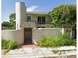 Casa en venta en Zihuatanejo (Ixtapa-Zihuatanejo), Zihuatanejo de Azueta, Guerrero