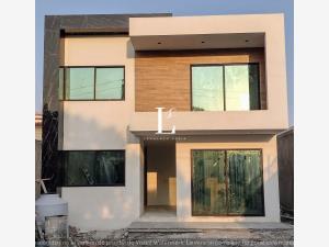 Casa en venta en Oaxtepec Centro, Yautepec, Morelos