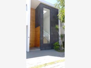 Casa en venta en Lomas de Angelópolis, San Andrés Cholula, Puebla