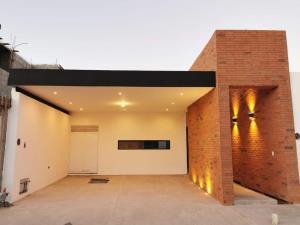 Casa en venta en Los Viñedos, Torreón, Coahuila de Zaragoza Casa en venta en Los Viñedos, Torreón, Coahuila de Zaragoza