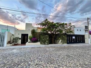 Casa en venta en Colinas del Bosque 2a Sección, Corregidora, Querétaro Casa en venta en Colinas del Bosque 2a Sección, Corregidora, Querétaro