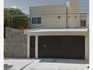 Casa en remate en San Pedro Cholul, Mérida, Yucatán