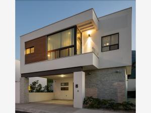 Casa en venta en Cumbres Elite Premier, García, Nuevo León