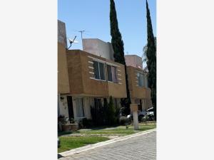 Casa en renta en Hacienda San Carlos, Cuautlancingo, Puebla