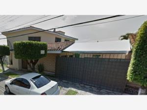 Casa en remate en Burgos, Temixco, Morelos
