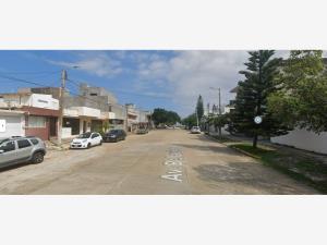 Casa en remate en Coatzacoalcos Centro, Coatzacoalcos, Veracruz de Ignacio de la Llave