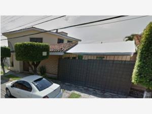 Casa en remate en Burgos, Temixco, Morelos