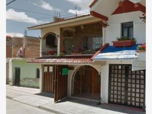 Casa en venta en La Luz, León, Guanajuato