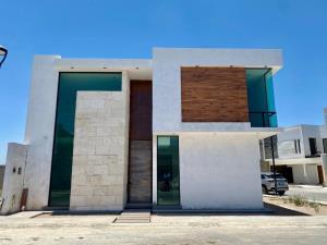 Casa en venta en Los Viñedos, Torreón, Coahuila de Zaragoza Casa en venta en Los Viñedos, Torreón, Coahuila de Zaragoza