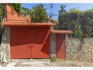 Casa en remate en Las Brisas, Zihuatanejo de Azueta, Guerrero