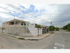 Casa en remate en Ampliación Tixcacal Opichen, Mérida, Yucatán