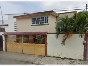 Casa en remate en Villa del Río, Campeche, Campeche
