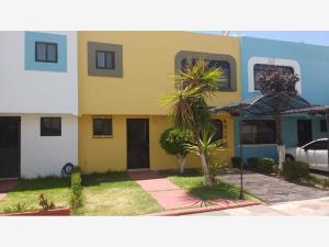 Casa en venta en Centro, San Juan del Río, Querétaro