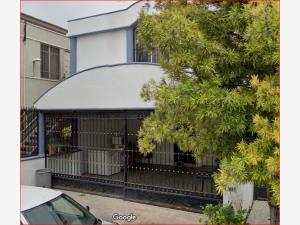 Casa en remate en Anáhuac Campoamor, General Escobedo, Nuevo León