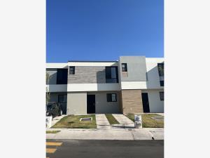Casa en renta en Zákia, El Marqués, Querétaro