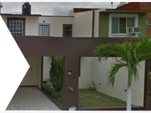 Casa en venta en Blancas Mariposas, Centro, Tabasco