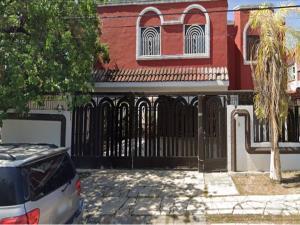 Casa en remate en Las Villas, Guadalupe, Nuevo León