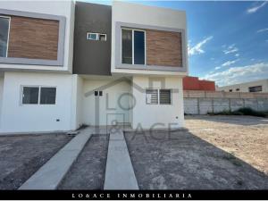 Casa en venta en Tabachines, Gómez Palacio, Durango Casa en venta en Tabachines, Gómez Palacio, Durango