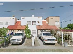 Casa en remate en Llano Largo, Acapulco de Juárez, Guerrero