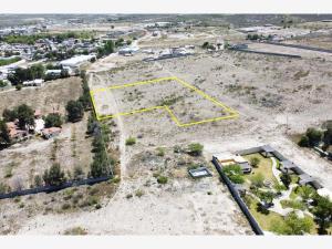 Terreno en venta en San Isidro, Arteaga, Coahuila de Zaragoza Terreno en venta en San Isidro, Arteaga, Coahuila de Zaragoza
