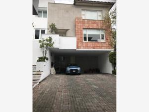 Casa en venta en Lomas Country Club, Huixquilucan, México