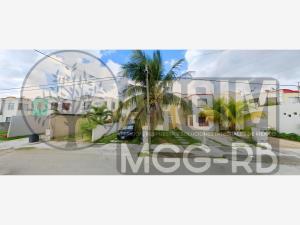 Casa en venta en Supermanzana 529, Benito Juárez, Quintana Roo