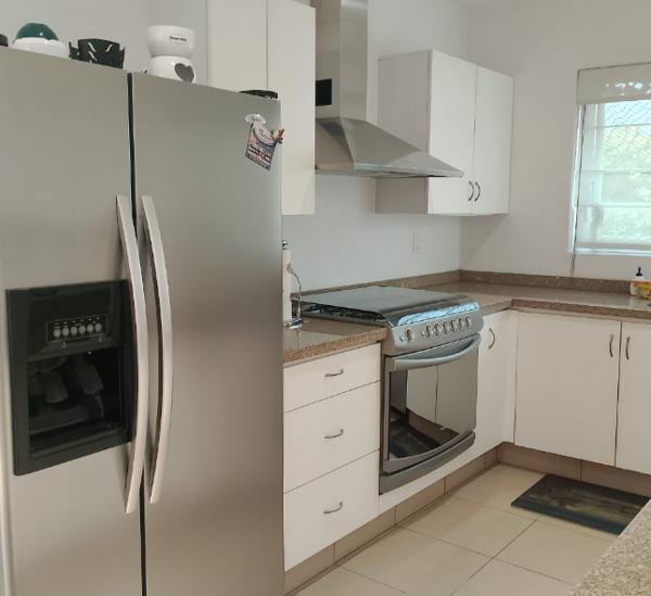 Casa en venta en Pedregal de las Fuentes, Jiutepec, Morelos