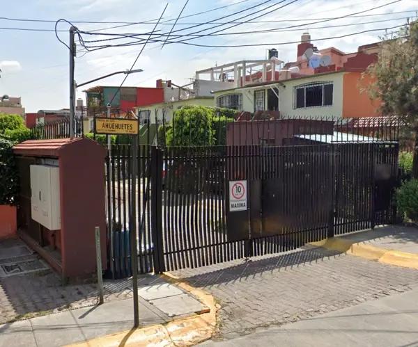 Casa en venta en El Tenayo, Tlalnepantla de Baz, México