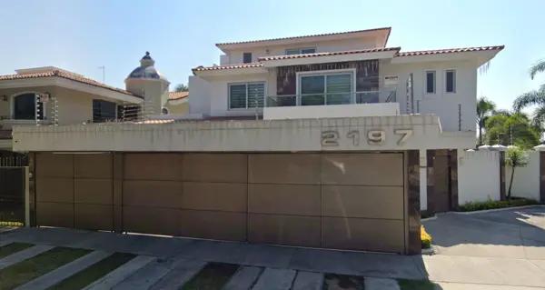 Casa en venta en Bugambilias, Zapopan, Jalisco