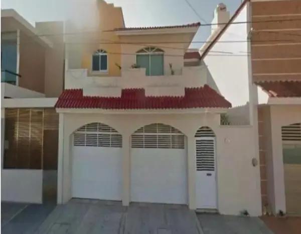 Casa en venta en Jardines de Mocambo, Boca del Río, Veracruz de Ignacio de la Llave
