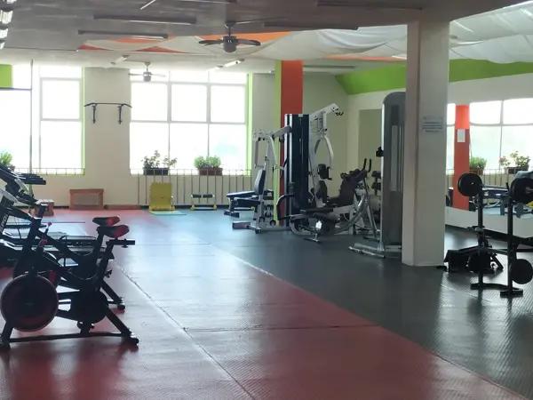 Edificio en venta en Granjas Banthi, San Juan del Río, Querétaro Edificio en venta en Granjas Banthi, San Juan del Río, Querétaro