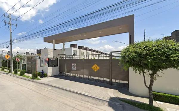 Casa en venta en Santa Maria Totoltepec, Toluca, México