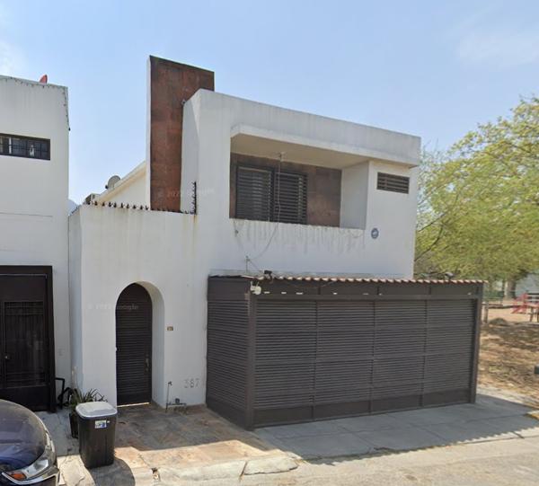 Casa en venta en Paseo de Cumbres, Monterrey, Nuevo León