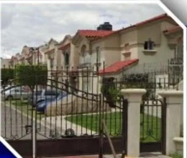 Casa en venta en Urbi Quinta Montecarlo, Cuautitlán Izcalli, México