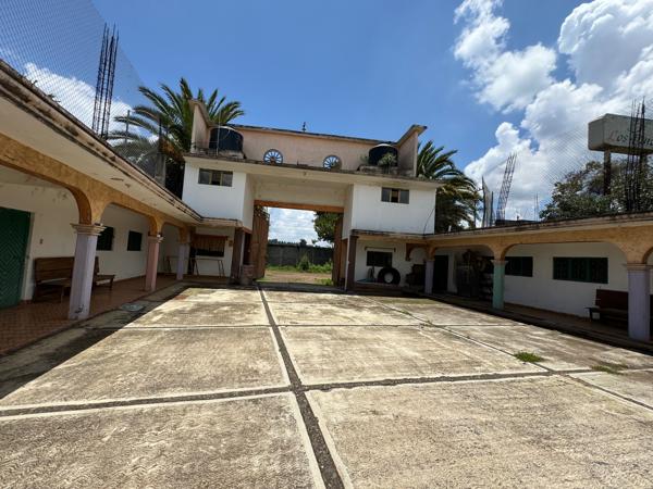 Hotel en venta en El Mirador, Pátzcuaro, Michoacán de Ocampo