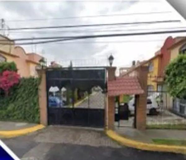 Casa en venta en San Buenaventura, Ixtapaluca, México