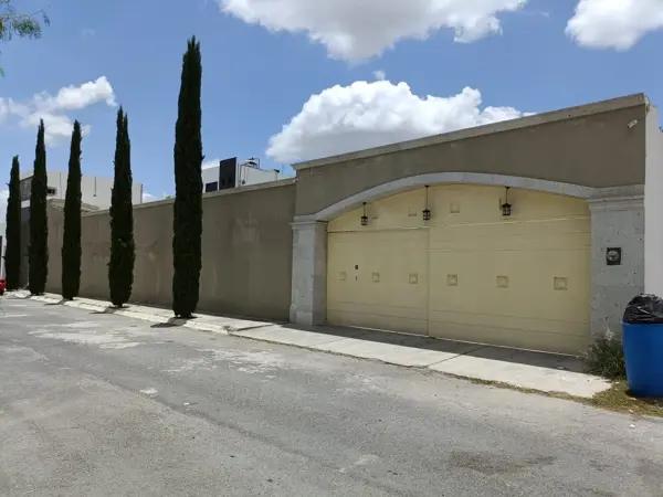 Casa en venta en Portal de Zuazua, General Zuazua, Nuevo León Casa en venta en Portal de Zuazua, General Zuazua, Nuevo León