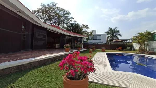 Casa en venta en Lomas de Cocoyoc, Atlatlahucan, Morelos Casa en venta en Lomas de Cocoyoc, Atlatlahucan, Morelos