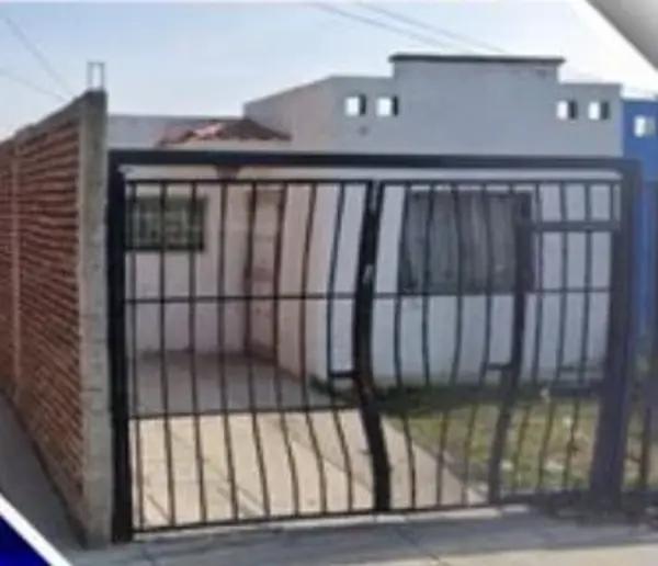 Casa en venta en Hacienda Santa Fe, Tlajomulco de Zúñiga, Jalisco