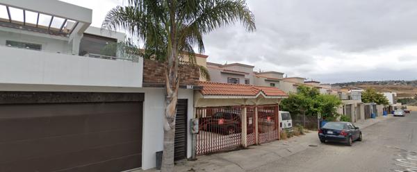 Casa en remate en Cuesta Blanca, Tijuana, Baja California