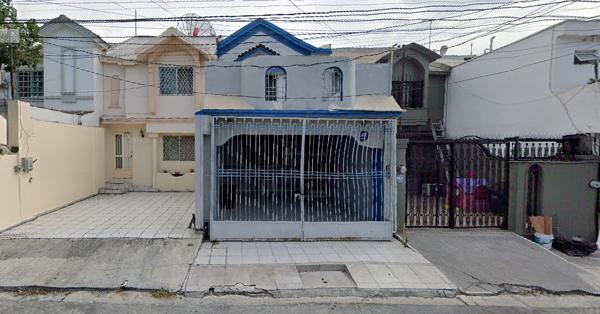 Casa en remate en Colonial Cumbres, Monterrey, Nuevo León